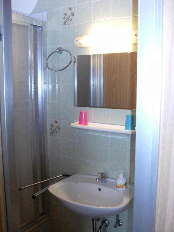Haus Sonneneck Hotel Medebach Room photo